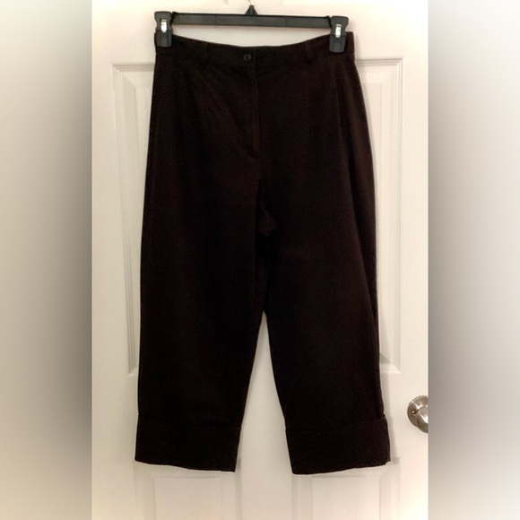 Harve Benard Pants - Black Capri Pants by harve Benard